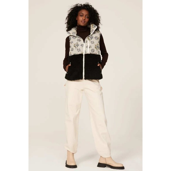 Sandy Liang Dove Faux Shearling Vest Floral Sherpa Fleece Black Beige Sz S - Picture 2 of 13